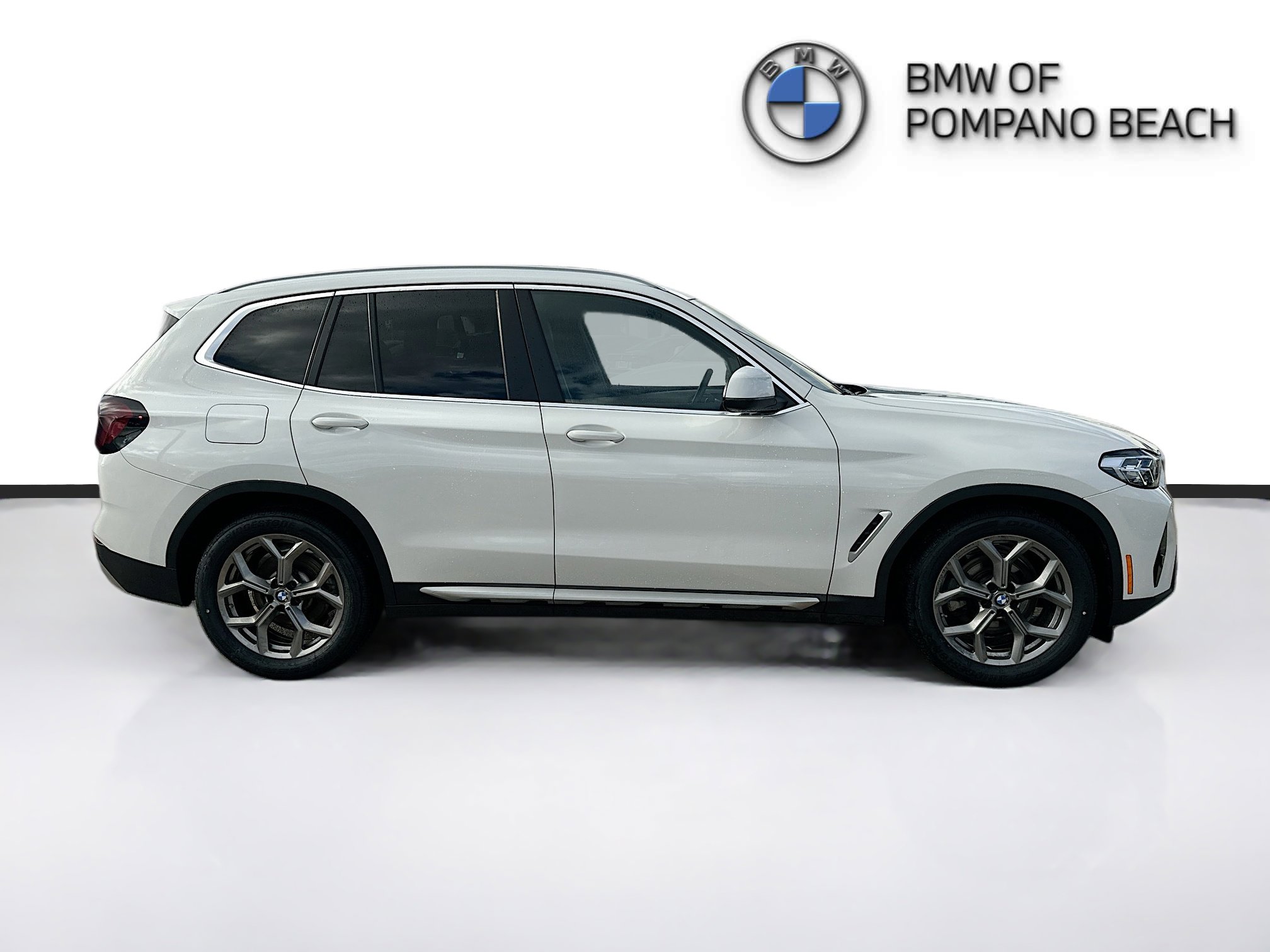 Used 2023 BMW X3 sDrive30i w/ Convenience Package RWD image 8