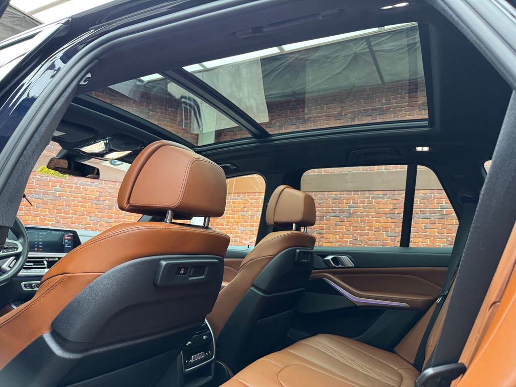 Certified 2023 BMW X5 M50i w/ Climate Comfort Package image 3