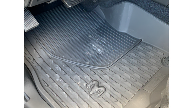 New 2025 RAM 2500 Big Horn AWD/4WD image 17