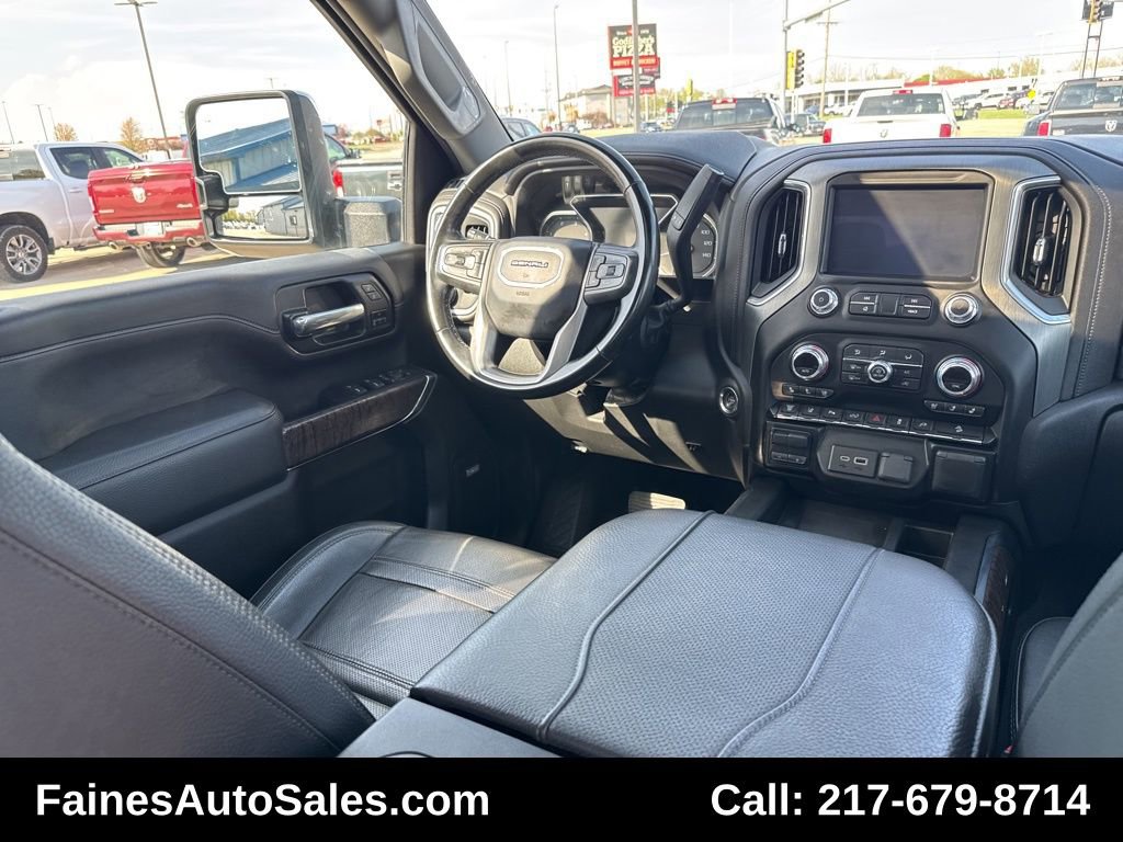 Used 2023 GMC Sierra 3500 Denali w/ Technology Package image 60