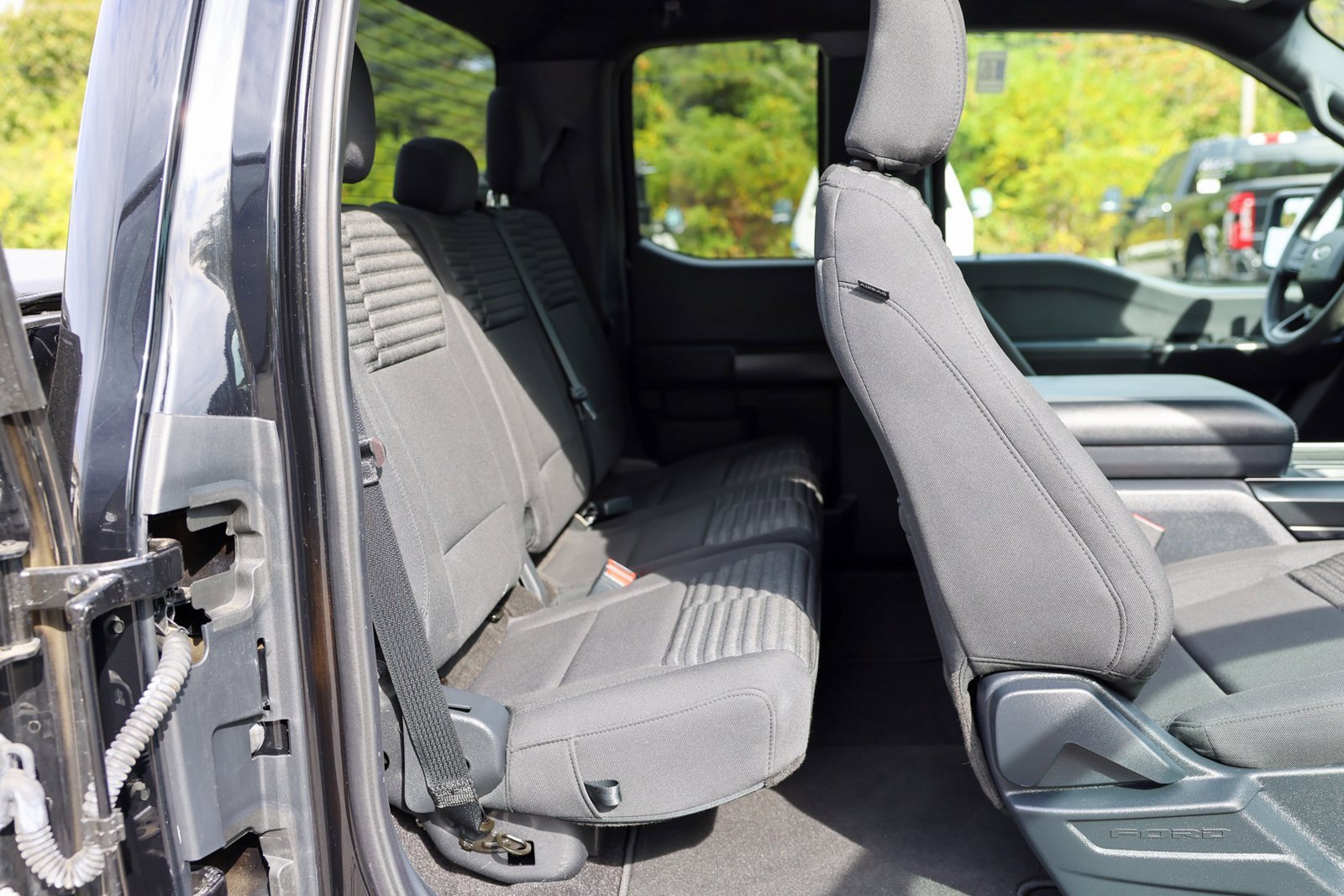 Certified 2022 Ford F150 XL w/ STX Appearance Package image 12