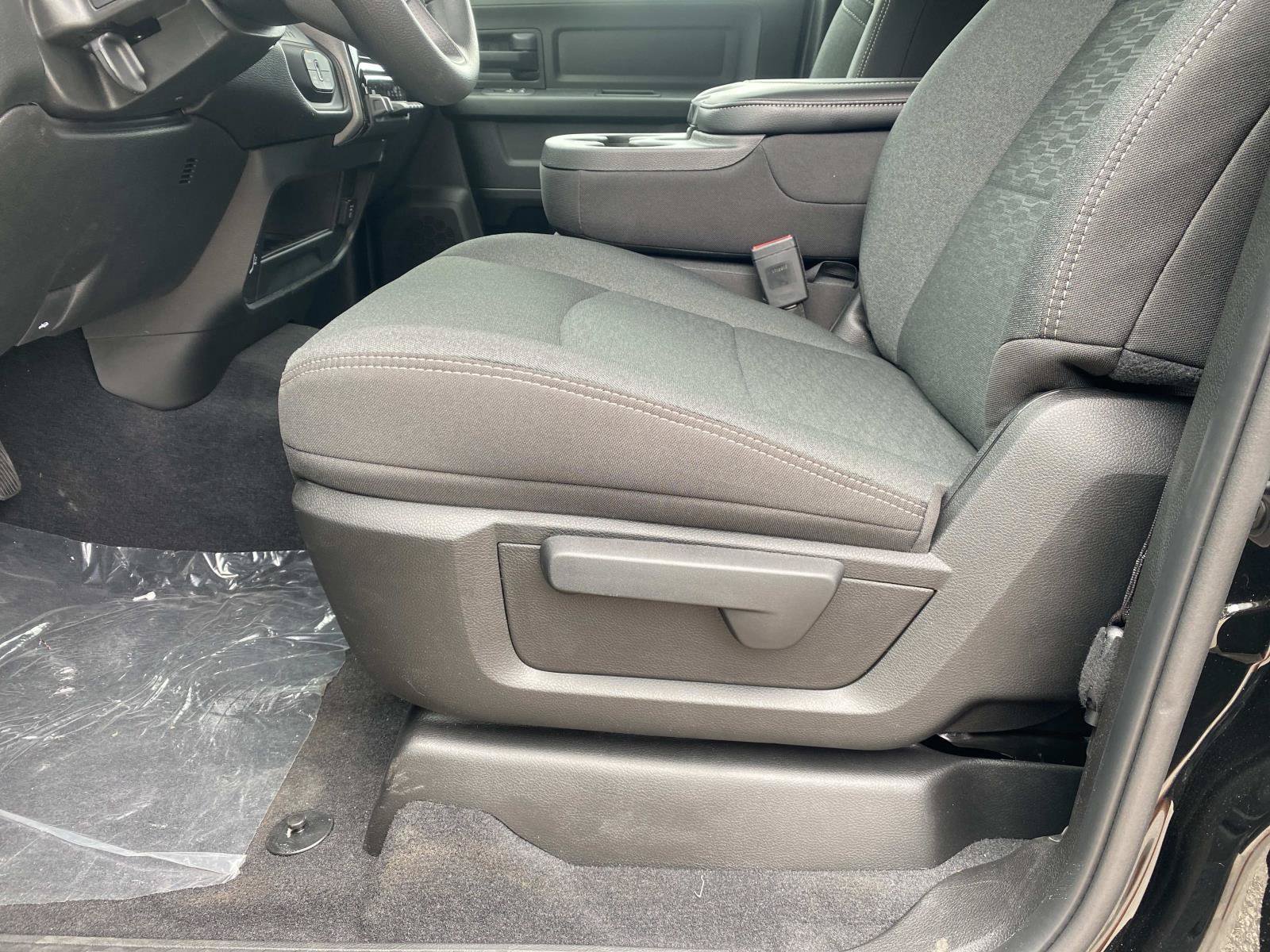 New 2026 RAM 2500 Tradesman AWD/4WD image 14
