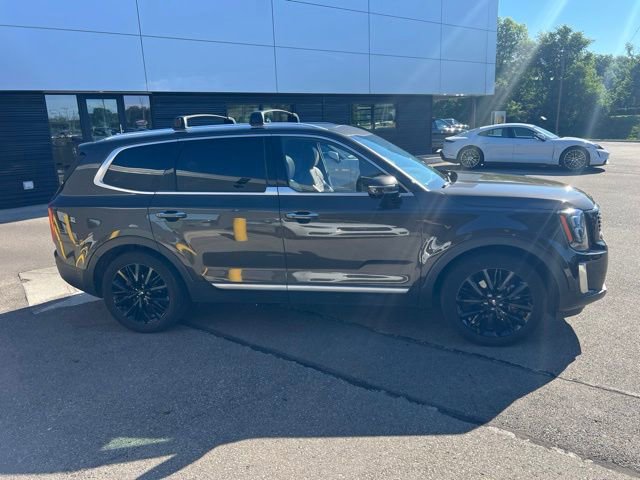 Used 2020 Kia Telluride SX w/ SX Prestige Package AWD/4WD image 2