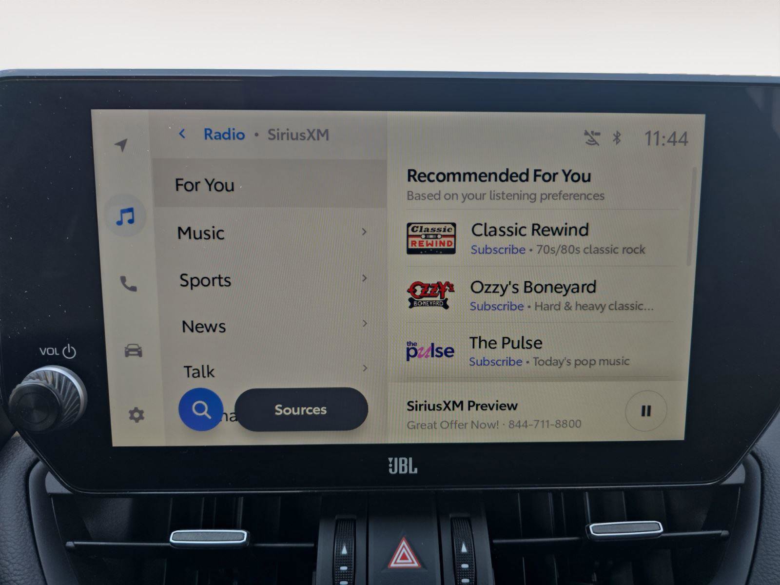 Used 2023 Toyota RAV4 XLE Premium AWD/4WD image 17