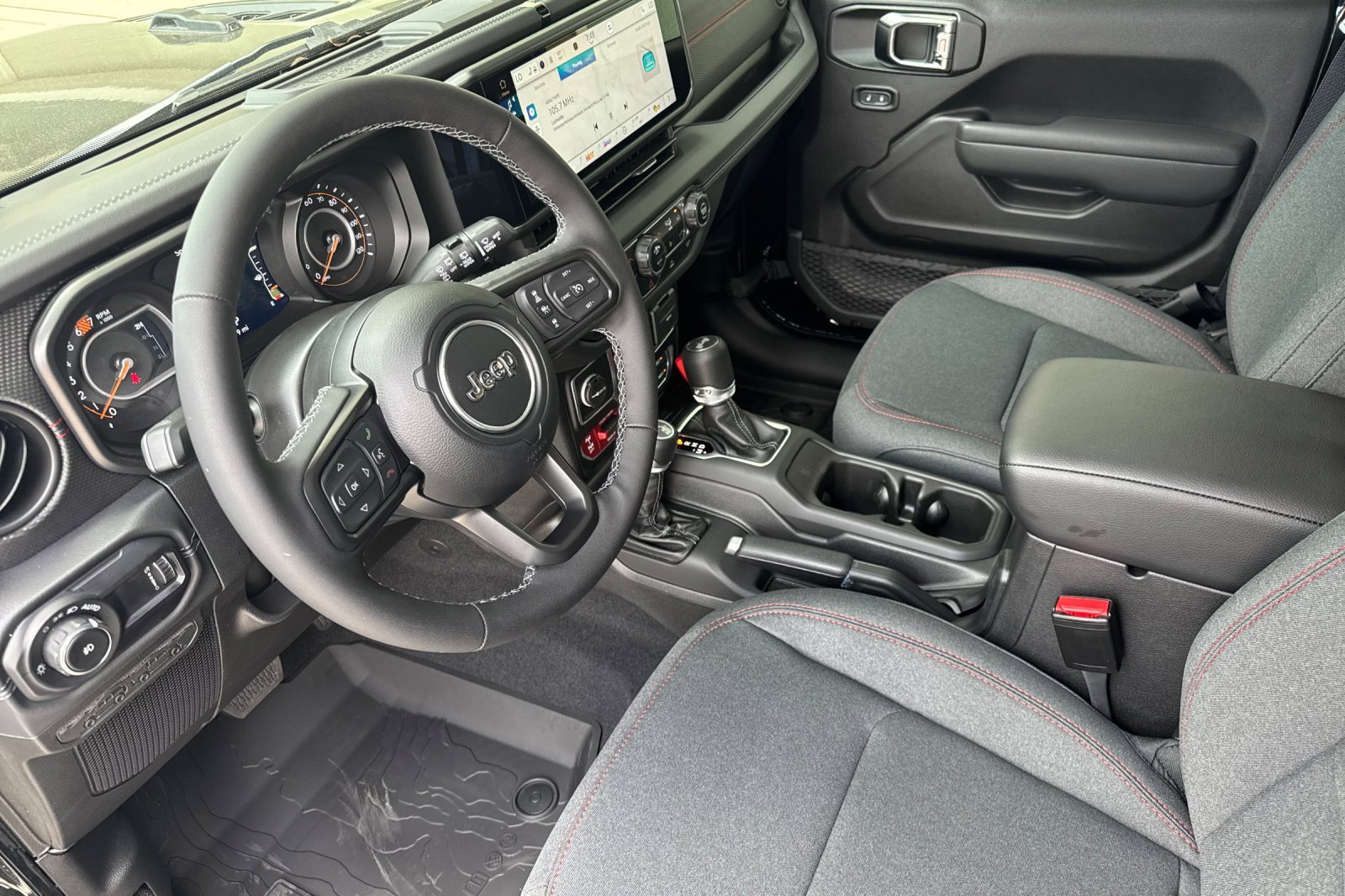 New 2025 Jeep Wrangler Unlimited Rubicon image 8