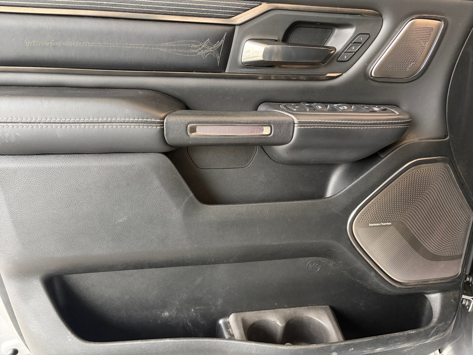 Used 2020 RAM 1500 Limited AWD/4WD image 14
