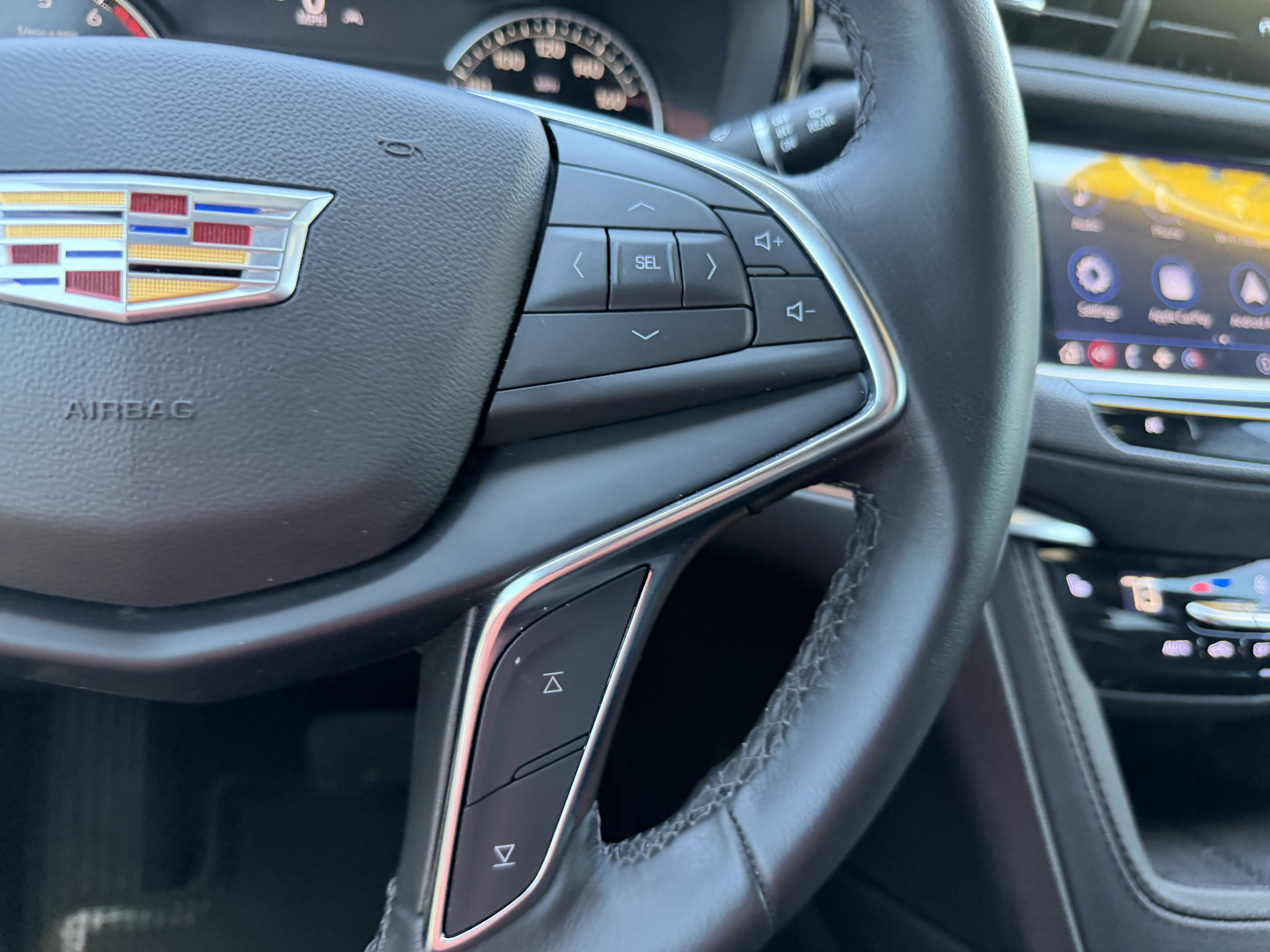 Used 2023 Cadillac XT5 Luxury image 28