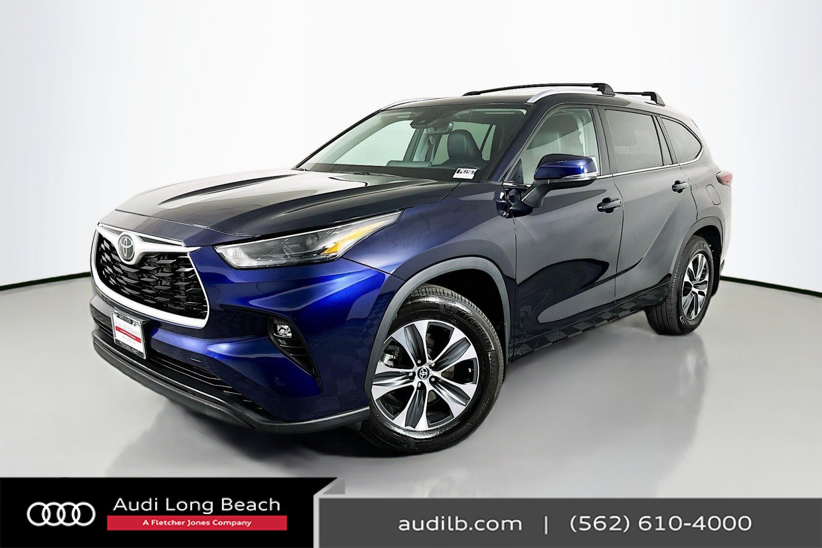 Used 2024 Toyota Highlander LE