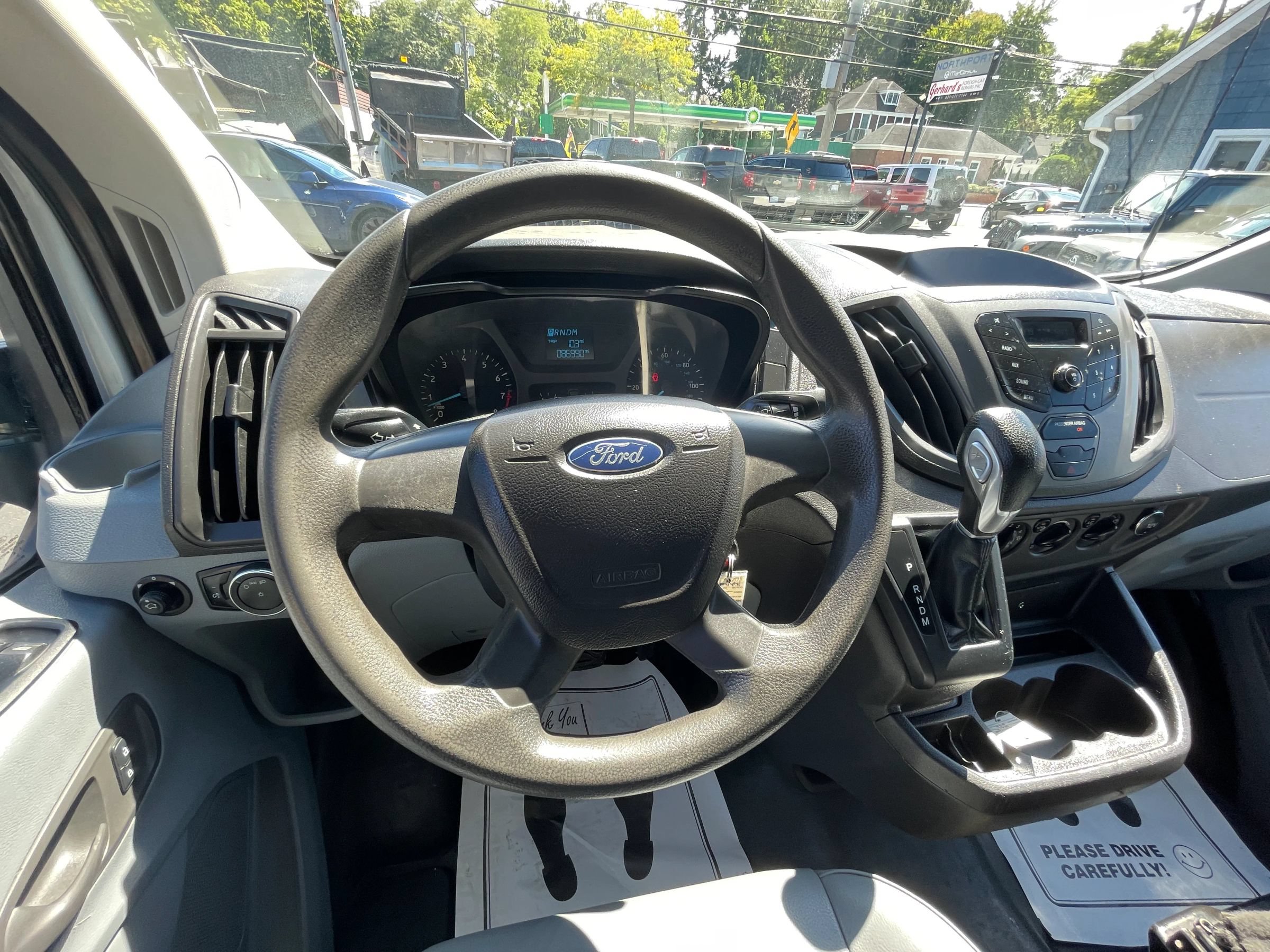 Used 2015 Ford Transit 250 130 Medium Roof RWD image 13