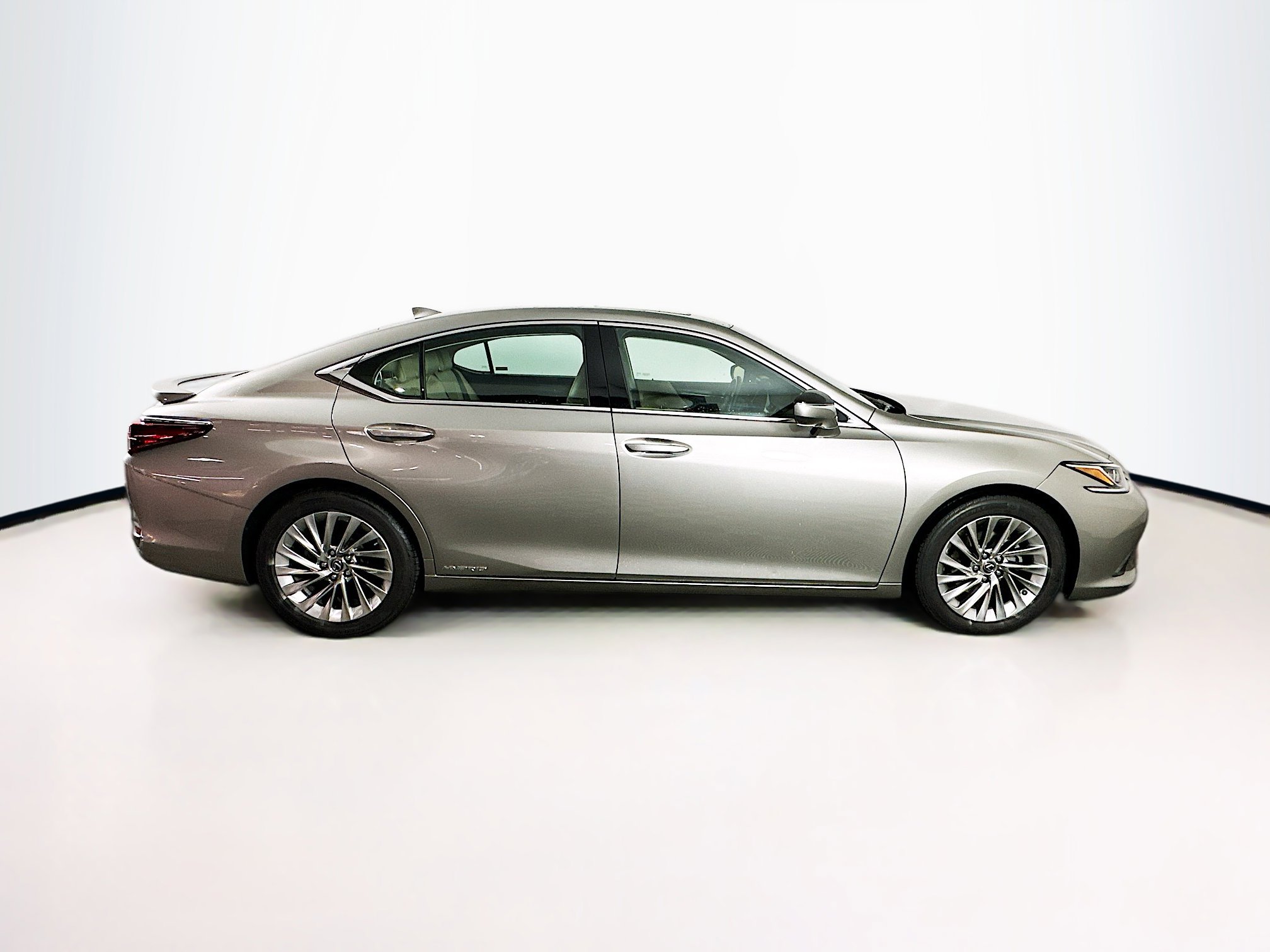 Used 2021 Lexus ES 300h ES 300h Luxury w/ Accessory Package 2 image 10