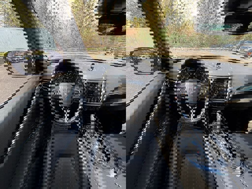 Used 2022 Maserati Levante Modena image 13