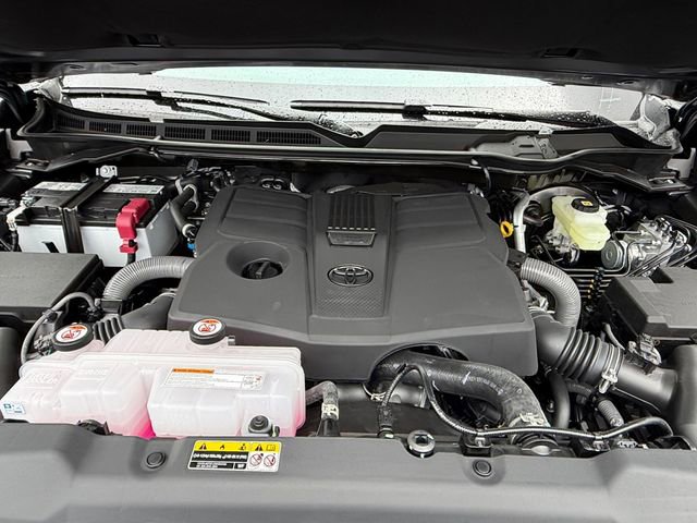 New 2026 Toyota Tundra SR5 w/ SR5 Premium Package AWD/4WD image 20
