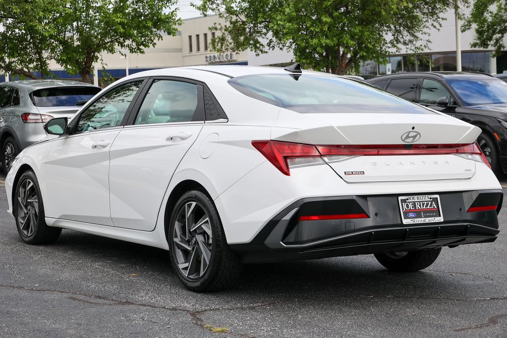 Used 2024 Hyundai Elantra Limited FWD image 29