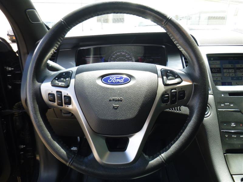 Used 2016 Ford Taurus SEL w/ Equipment Group 201A FWD image 11