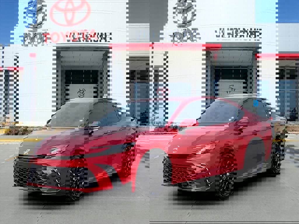 Used 2026 Toyota Camry SE image 1