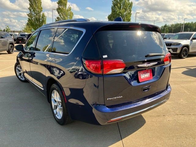 Certified 2019 Chrysler Pacifica Touring-L Plus w/ Advanced Safetytec Group FWD image 8