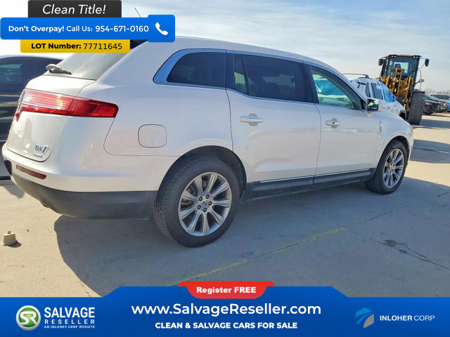 Used 2014 Lincoln MKT AWD w/ Equipment Group 201A image 4