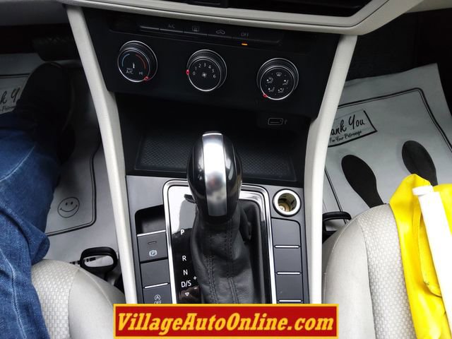 Used 2019 Volkswagen Jetta S w/ Driver Assistance Package image 41