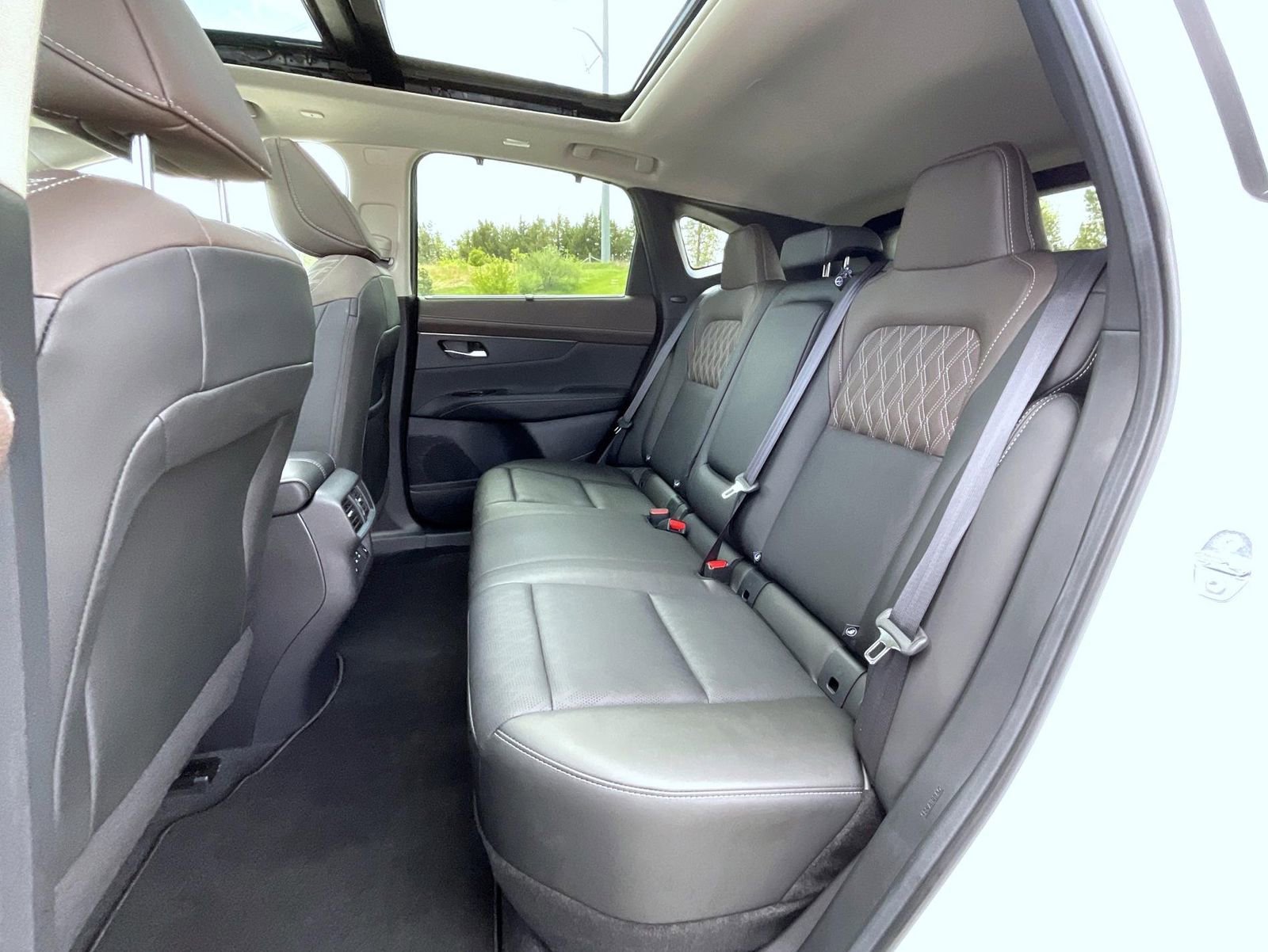 Certified 2025 Nissan Murano Platinum w/ Cargo Package AWD/4WD image 19