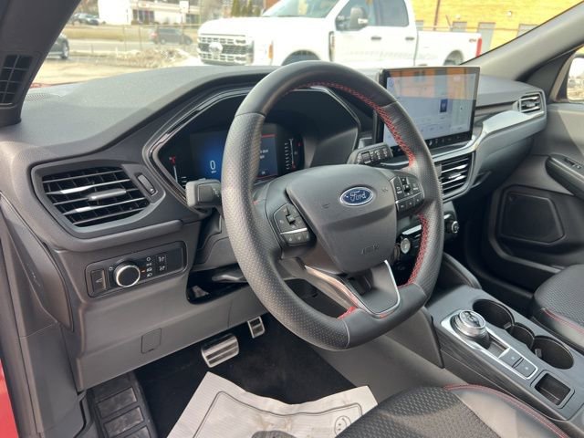 Certified 2024 Ford Escape ST-Line w/ Tech Pack #1 image 7