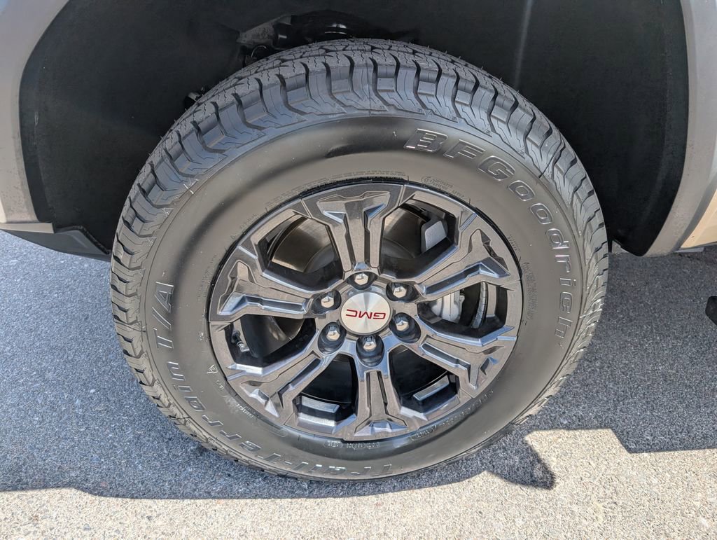 Certified 2023 GMC Canyon Elevation w/ Convenience Package AWD/4WD image 22