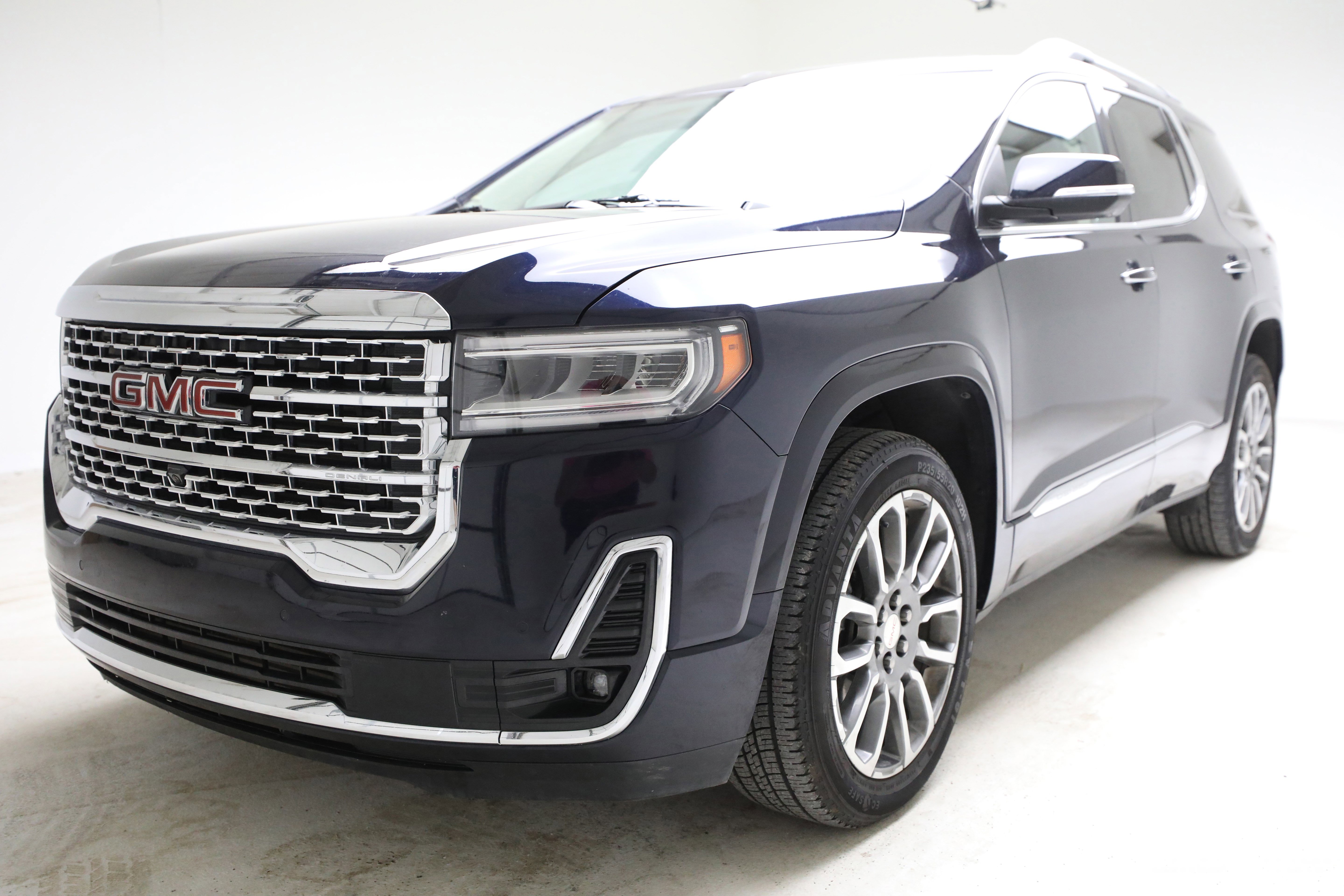 Used 2022 GMC Acadia Denali w/ Denali Ultimate Package