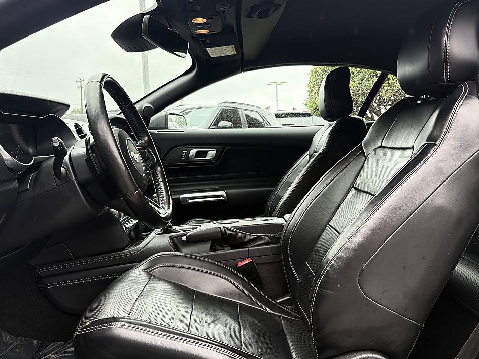 Used 2019 Ford Mustang GT Premium w/ Equipment Group 401A RWD image 8