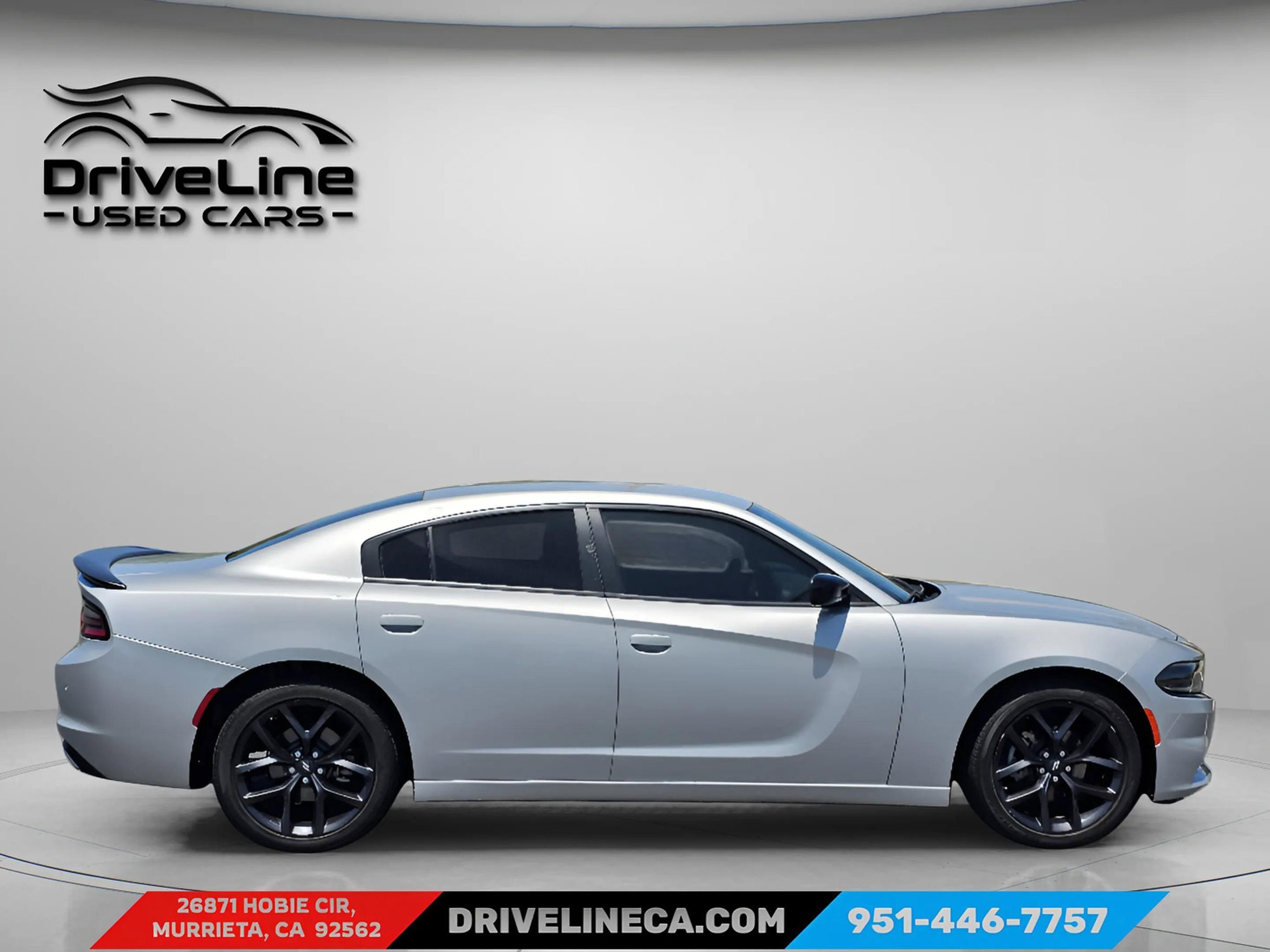 Used 2022 Dodge Charger SXT w/ Blacktop Package RWD image 7