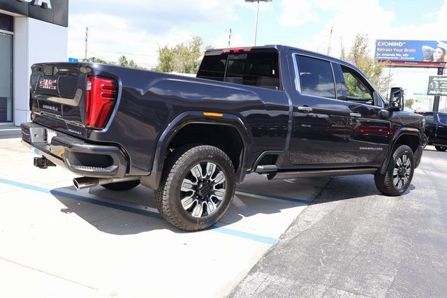 New 2026 GMC Sierra 2500 Denali w/ Denali Reserve Package image 7