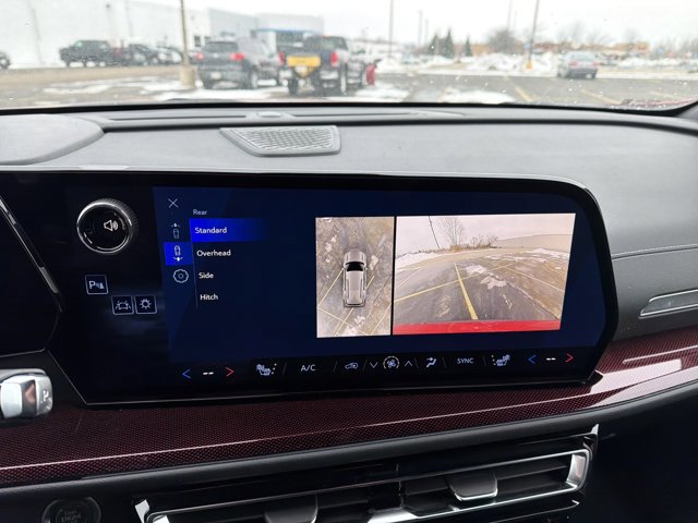 New 2026 Chevrolet Traverse Z71 w/ Enhanced Driving Package image 16