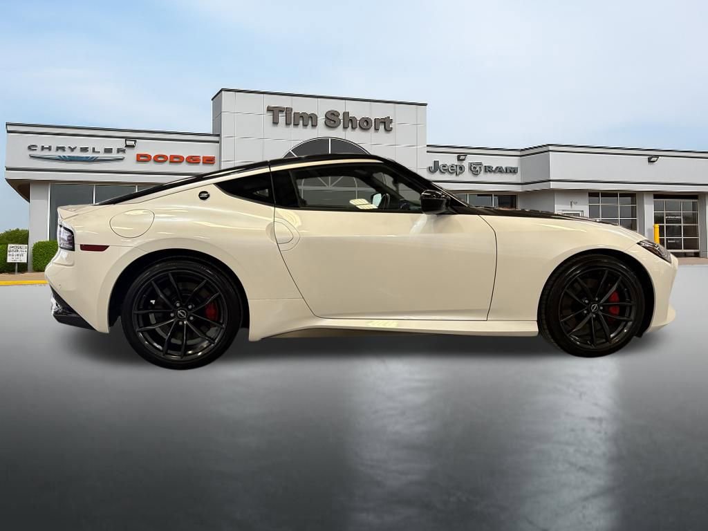Used 2024 Nissan Z Performance w/ Floor Mat Package image 6