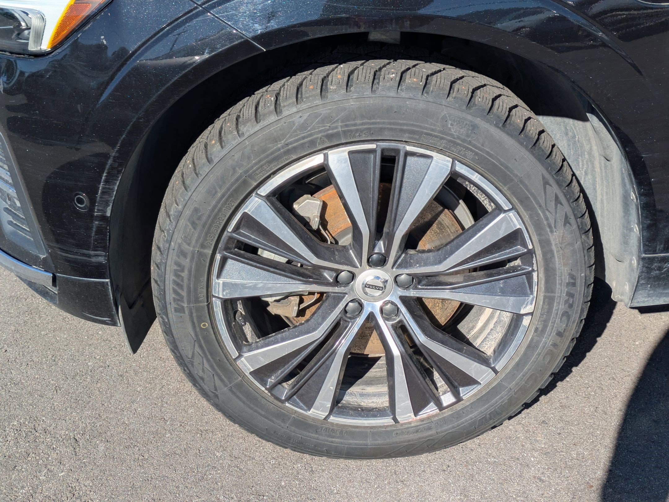 Used 2022 Volvo XC60 T8 Inscription Expression w/ Advanced Package image 16