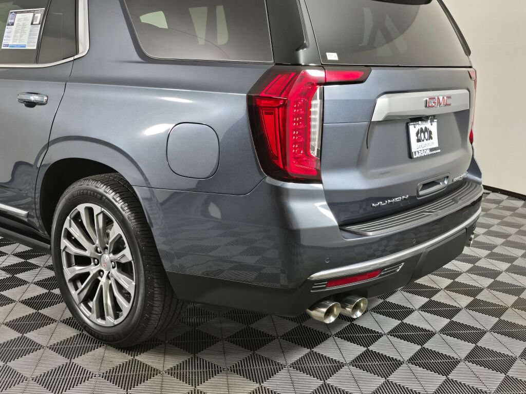 Used 2021 GMC Yukon Denali w/ Denali Ultimate Package AWD/4WD image 13