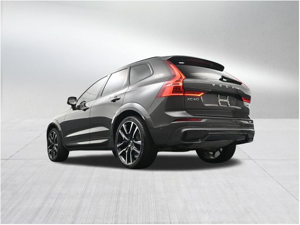 Used 2024 Volvo XC60 B5 Ultimate AWD/4WD image 25