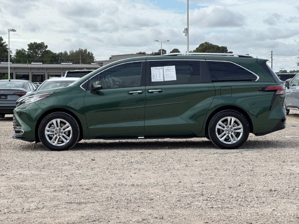 Certified 2026 Toyota Sienna Limited AWD/4WD image 3
