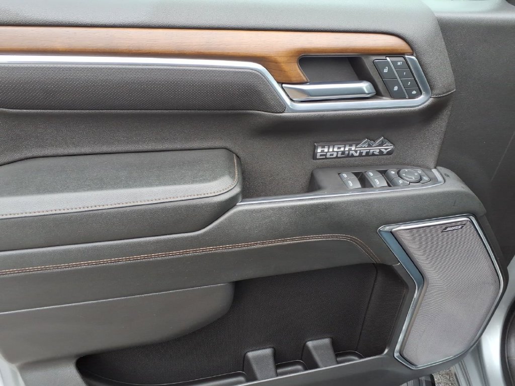 Certified 2023 Chevrolet Silverado 1500 High Country w/ High Country Premium Package AWD/4WD image 12
