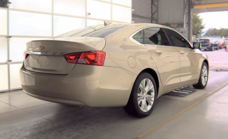 Used 2015 Chevrolet Impala LT FWD image 4