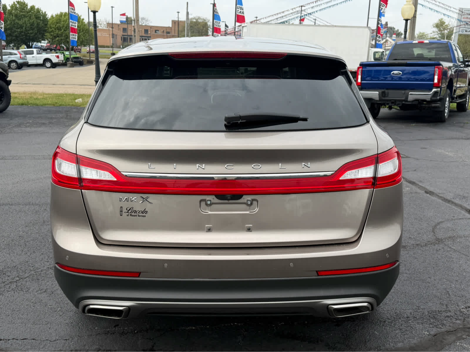 Used 2018 Lincoln MKX Select FWD image 5