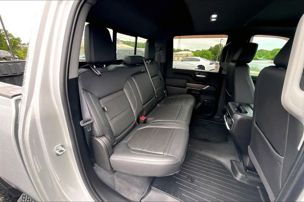 Used 2020 GMC Sierra 3500 Denali w/ Denali Ultimate Package AWD/4WD image 28