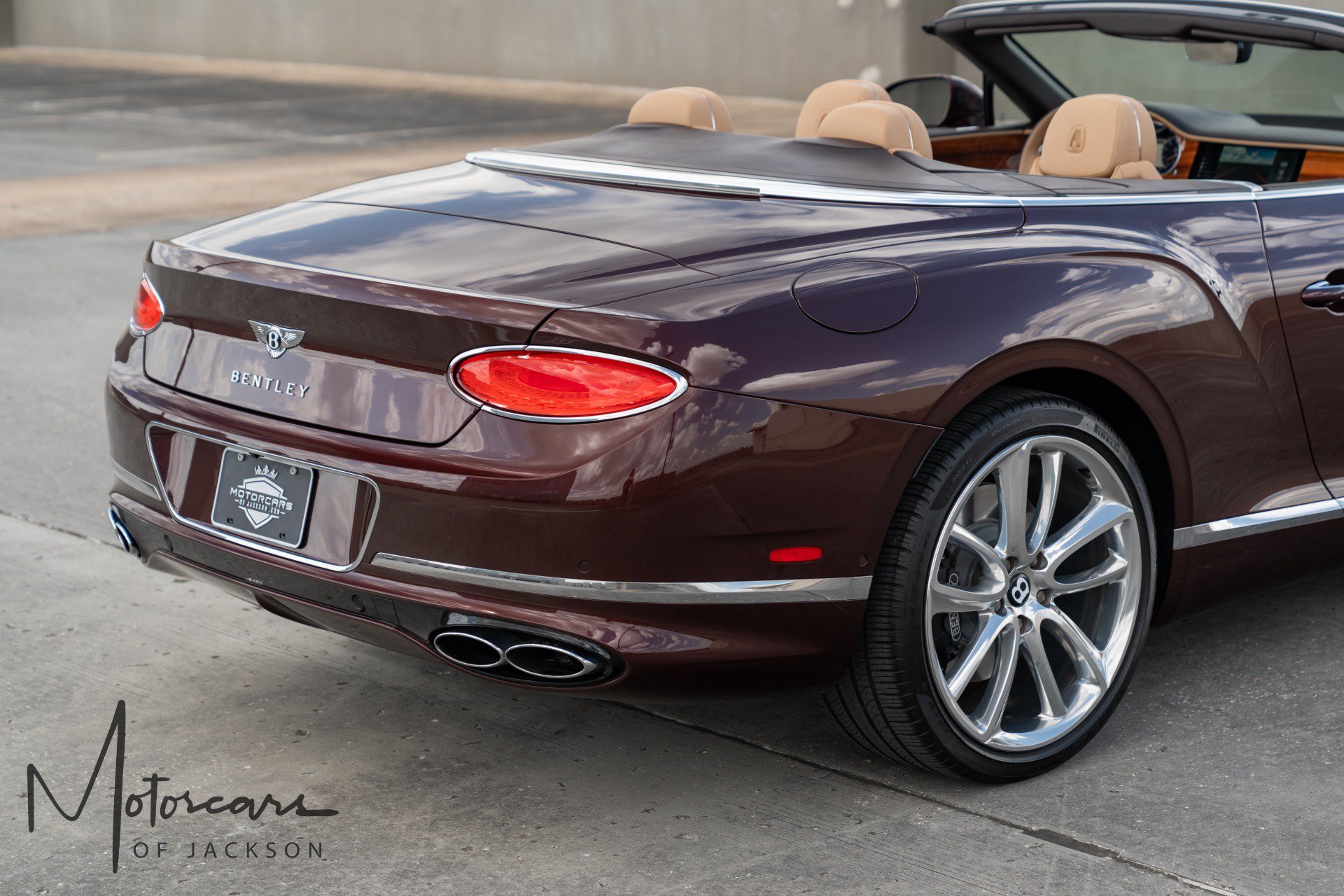 Used 2021 Bentley Continental GT V8 AWD/4WD image 14