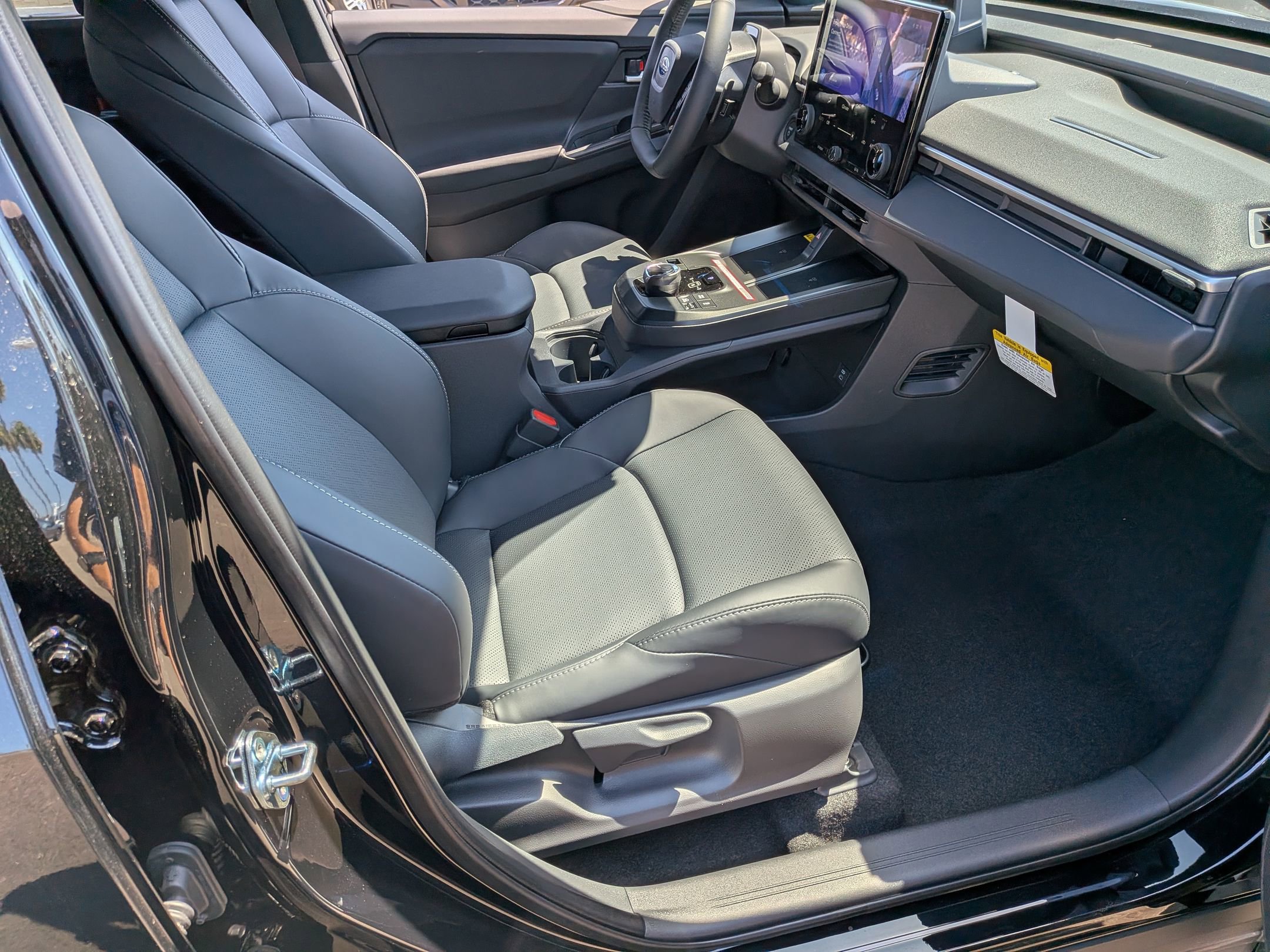 New 2026 Subaru Solterra Premium AWD/4WD image 25