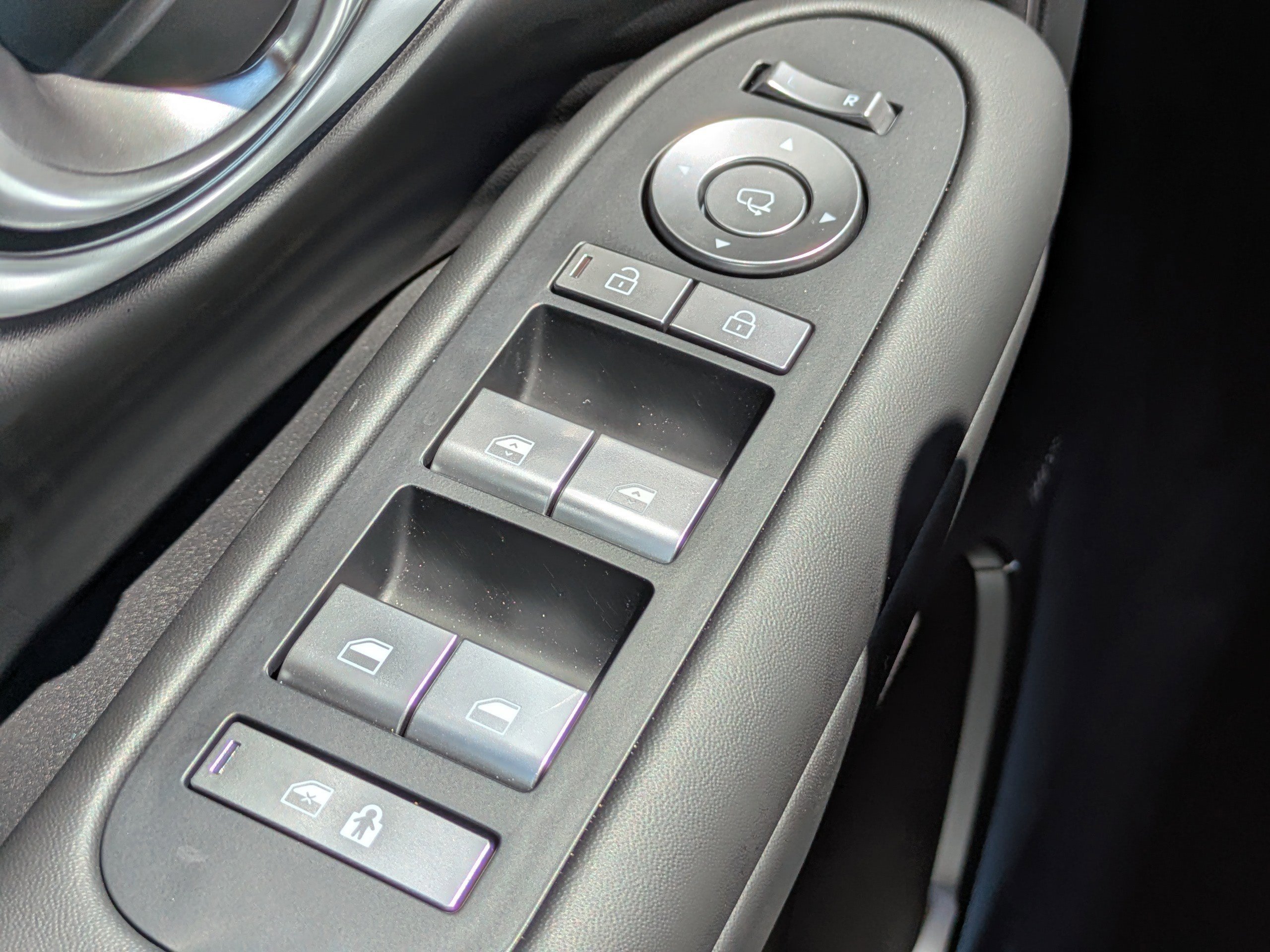 New 2026 Hyundai Ioniq 9 Limited image 29