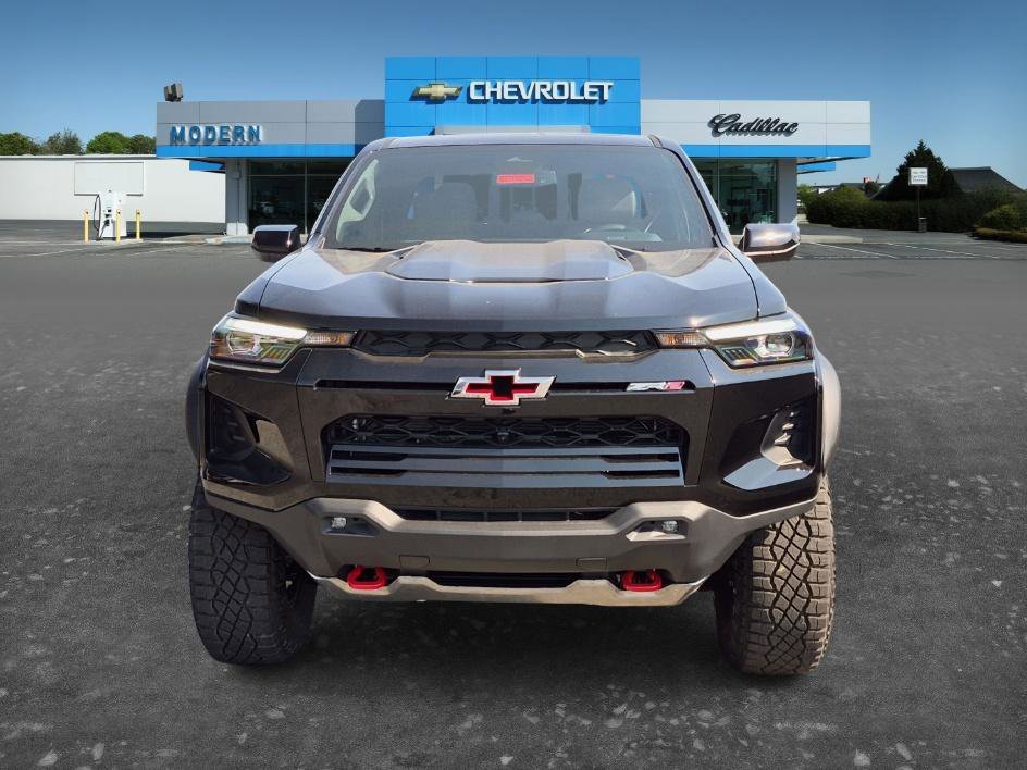 New 2026 Chevrolet Colorado ZR2 w/ Technology Package AWD/4WD image 8