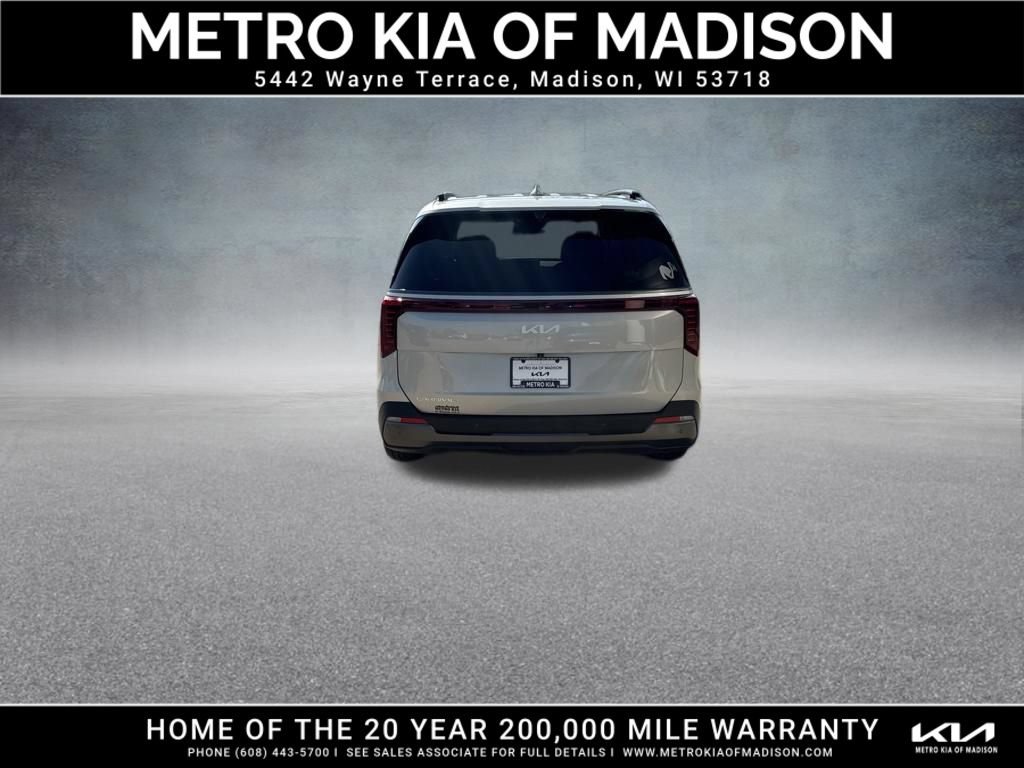 Used 2025 Kia Carnival SX Prestige FWD image 5
