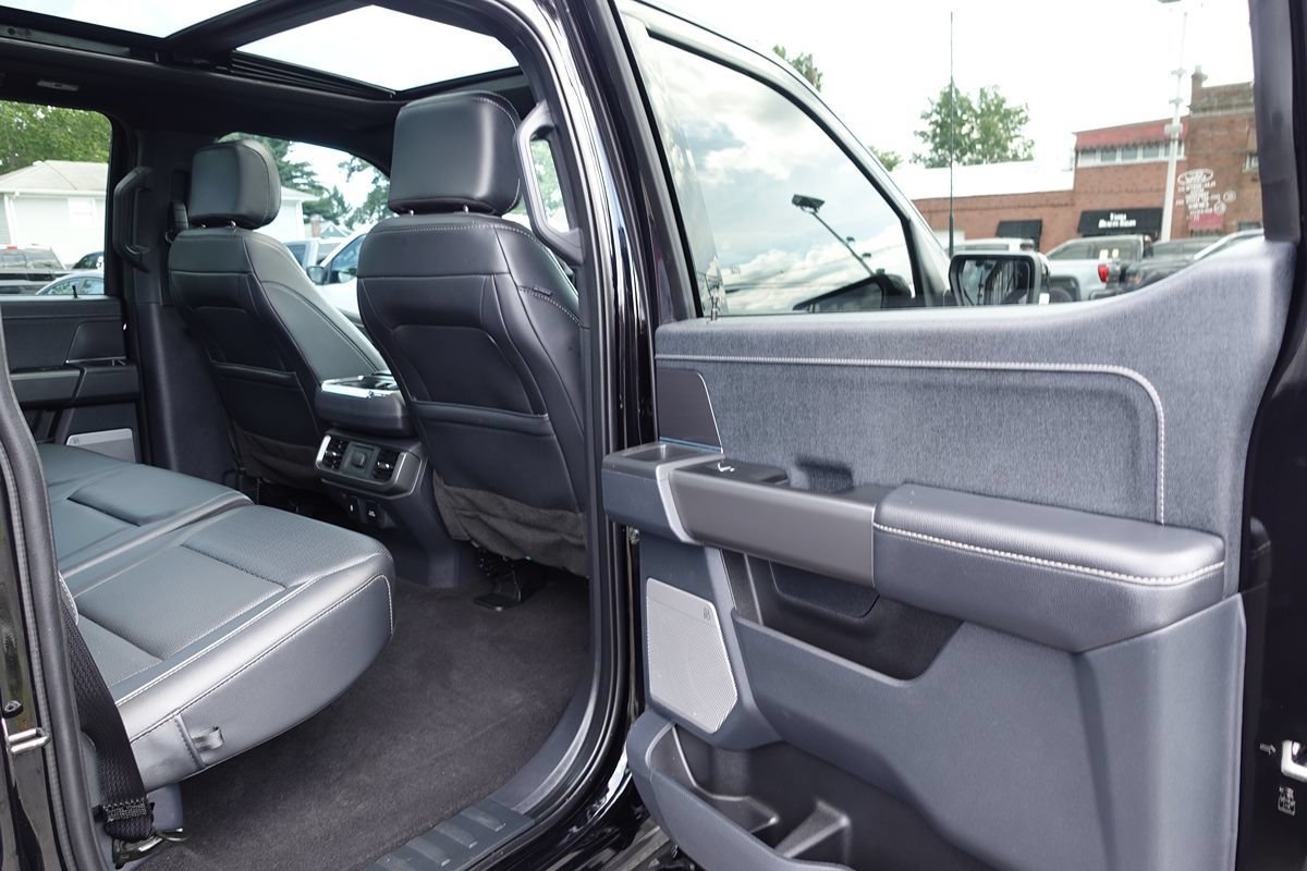 Used 2024 Ford F150 Lariat w/ Bed Utility Package AWD/4WD image 29