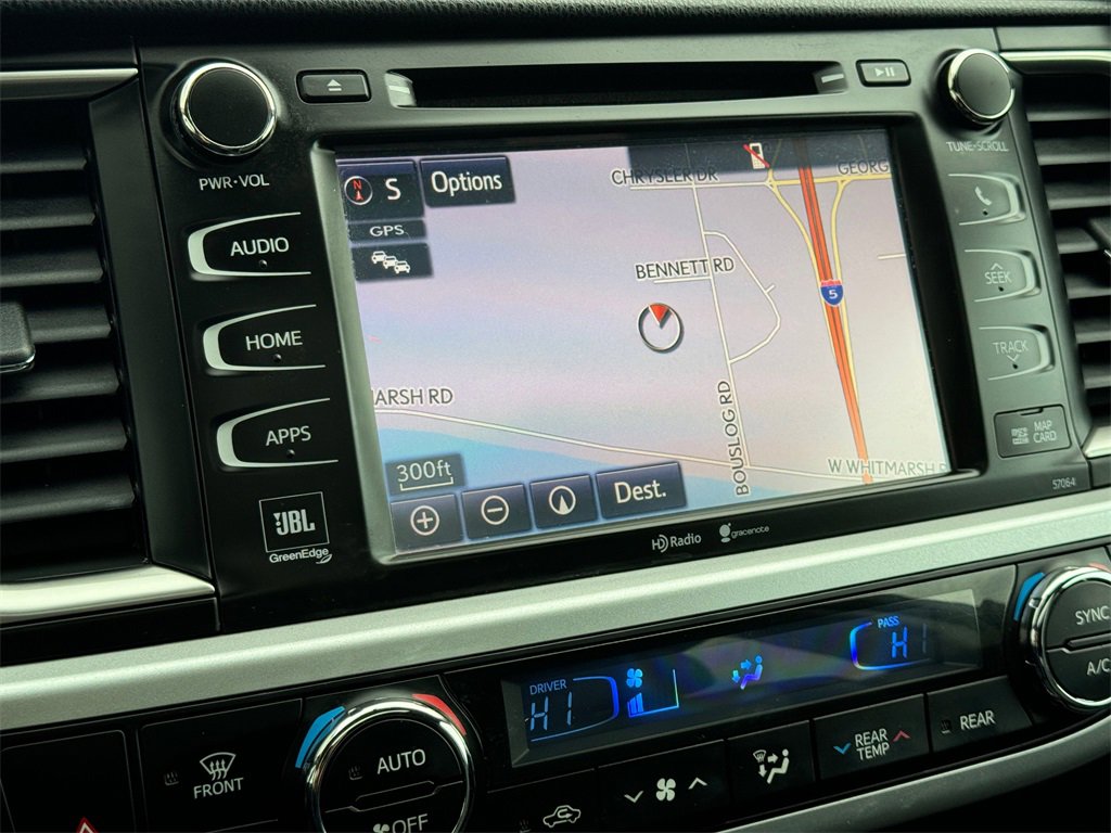 Used 2014 Toyota Highlander Limited image 19