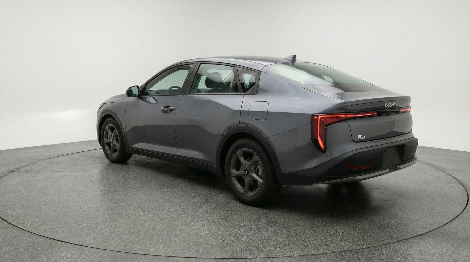 Used 2025 Kia K4 LXS image 6