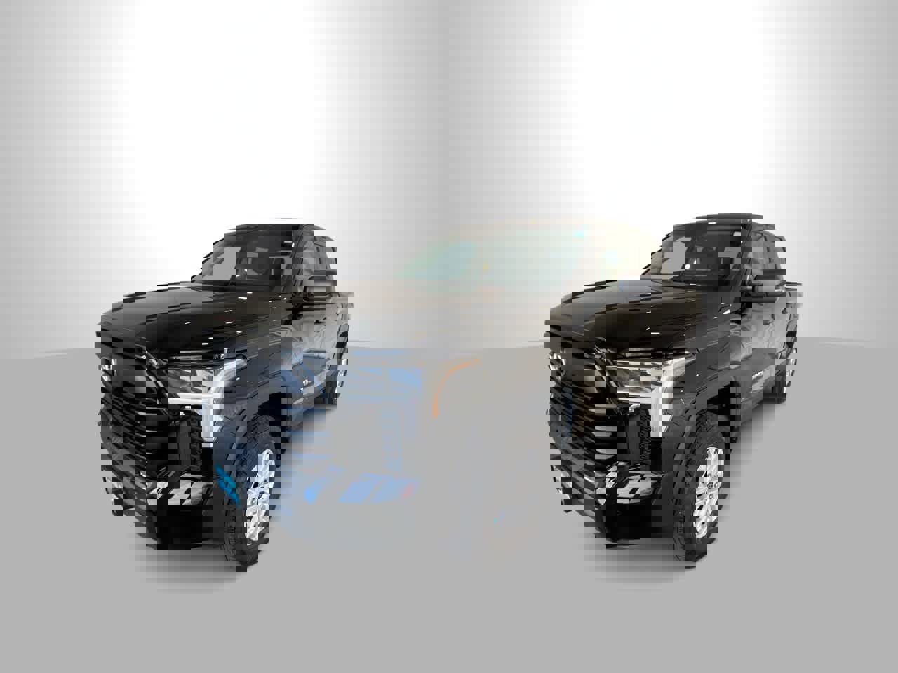 Used 2023 Toyota Tundra SR5 w/ SR5 Convenience Package AWD/4WD image 4