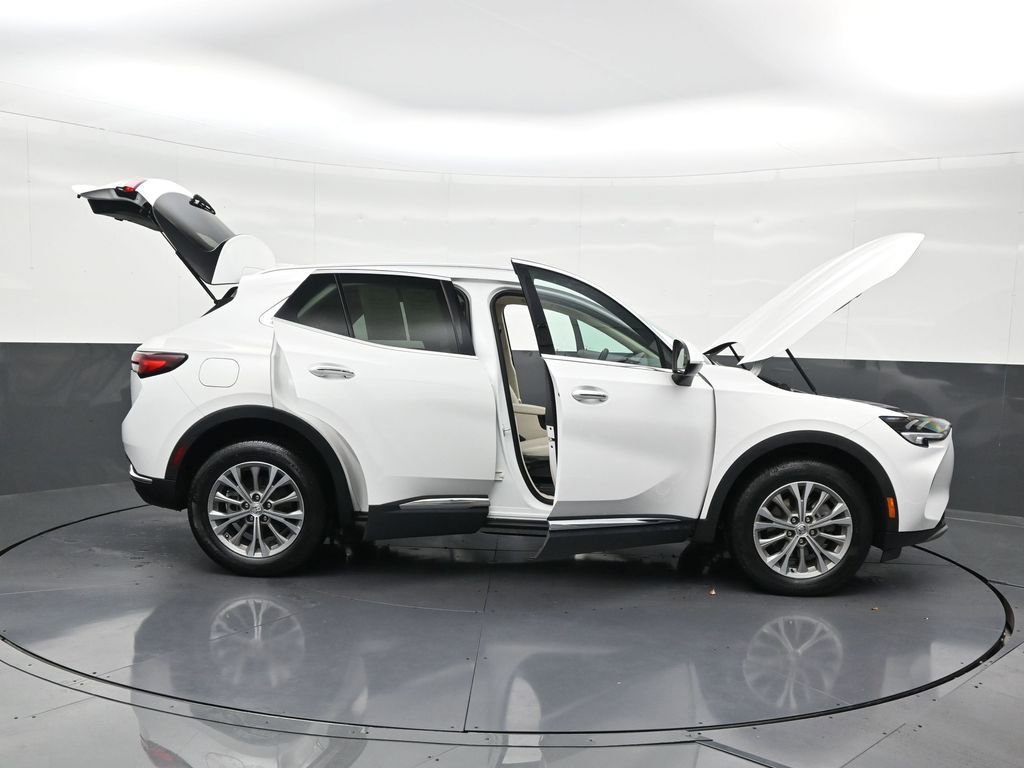 Used 2023 Buick Envision Preferred image 32