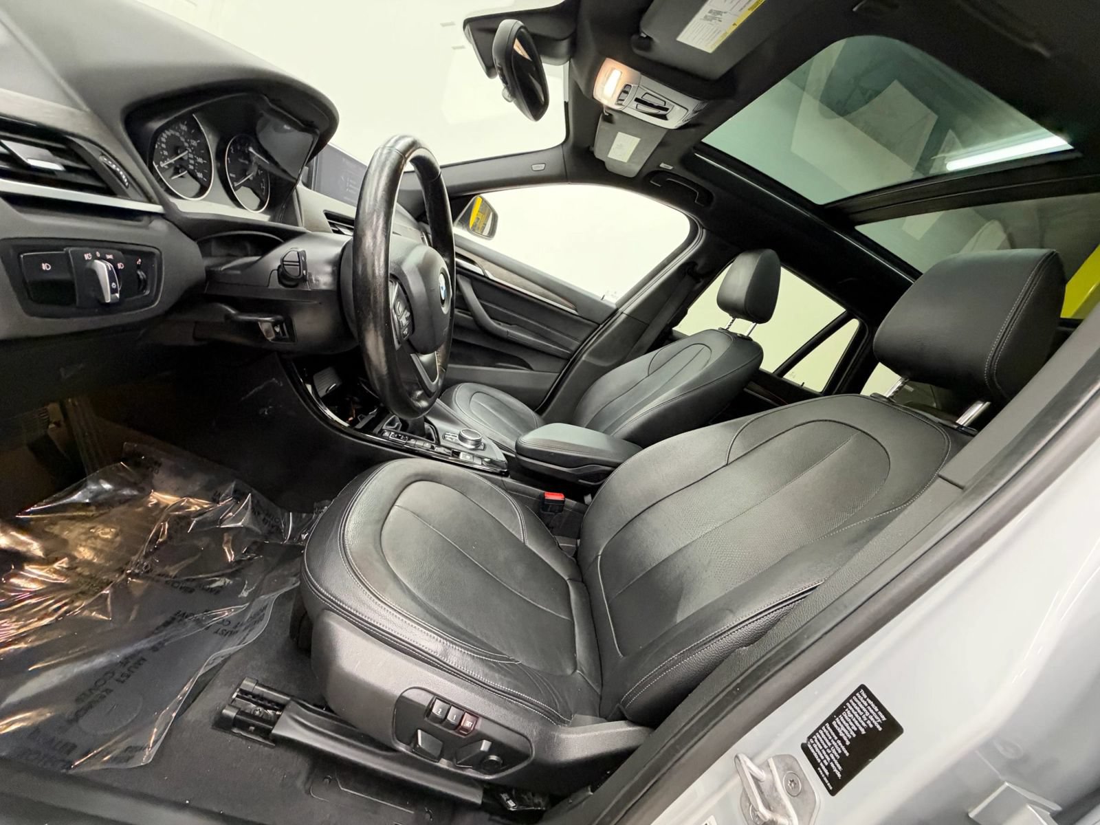 Used 2016 BMW X1 xDrive28i AWD/4WD image 17